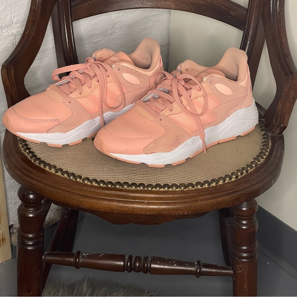Woman’s Adidas Chaos Pink Sneakers